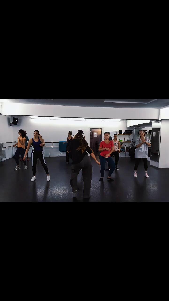 Interview avec l'artiste Belge - SCYLLA